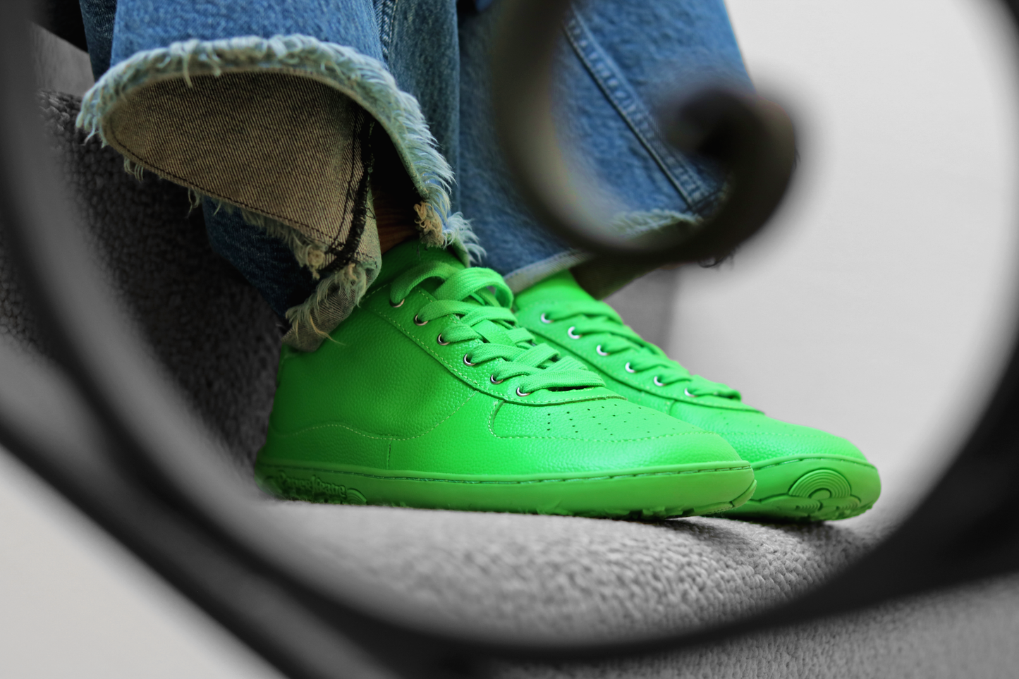 BRIGHT GREEN PAPERKRANE BAREFOOT SNEAKERS ON STAIRS